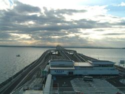 海ほたる